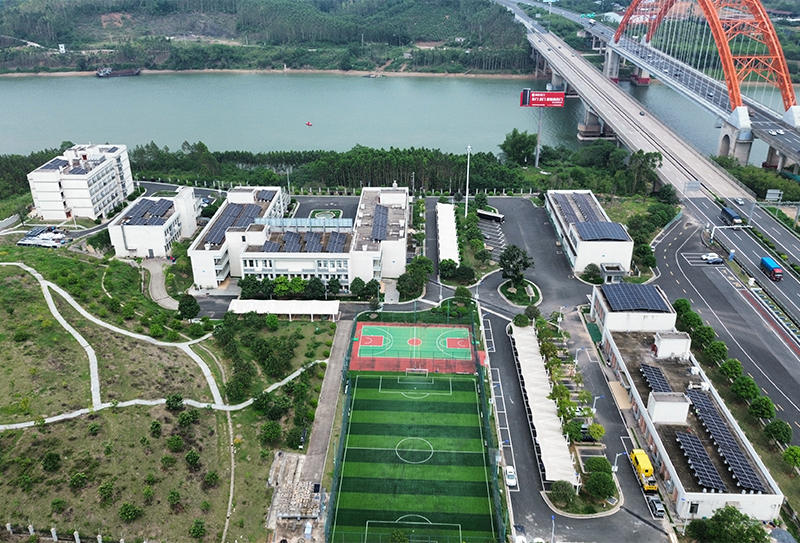 科技公司園區(qū)航拍.jpg 科技公司園區(qū)航拍.jpg